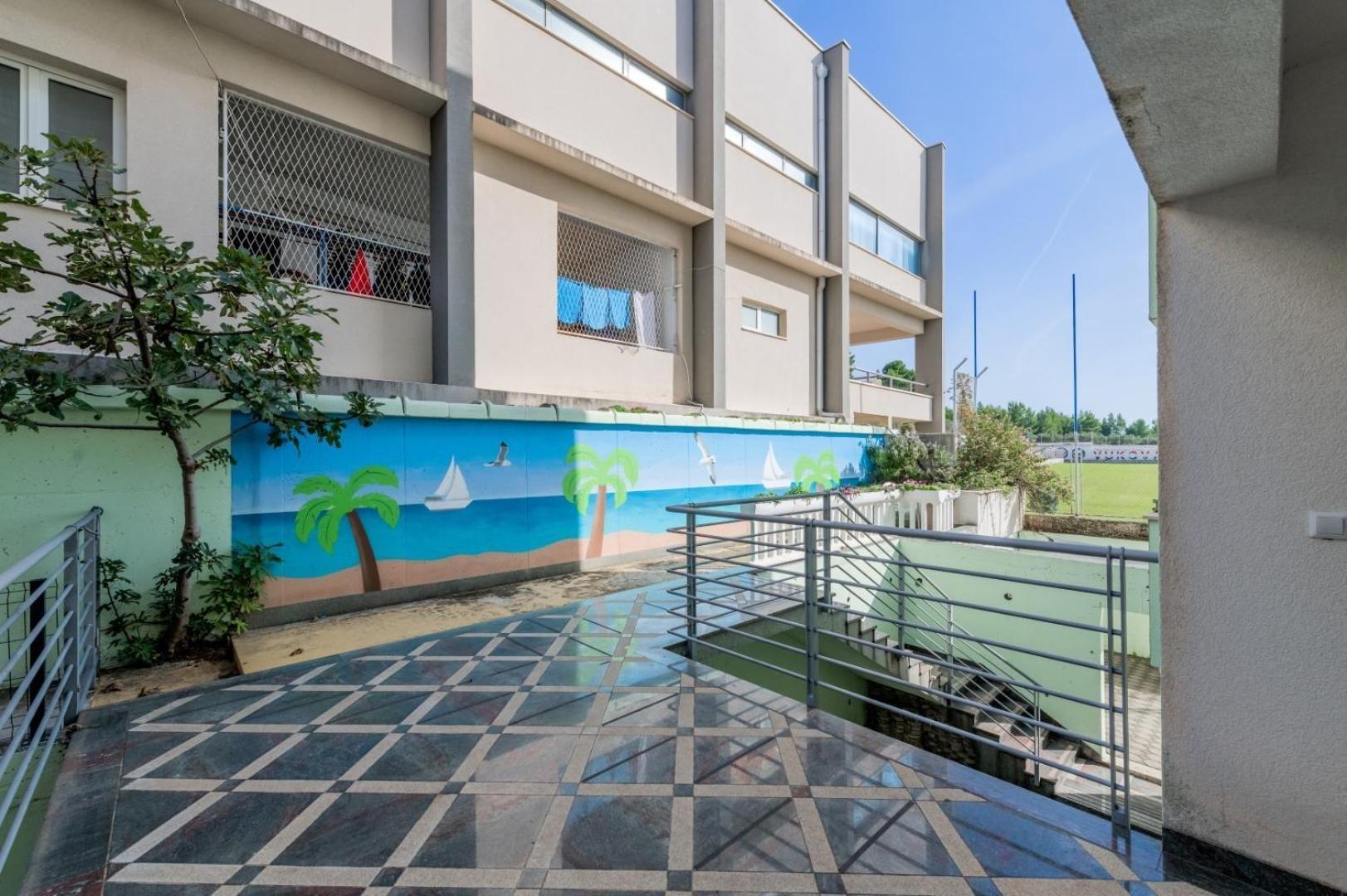 Ruza&Nikolina "1" Apartmani - Башка-Вода Екстер'єр фото
