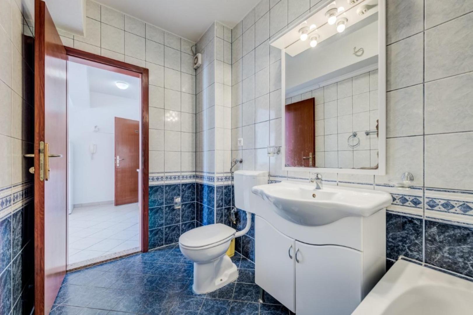 Ruza&Nikolina "1" Apartmani - Башка-Вода Екстер'єр фото